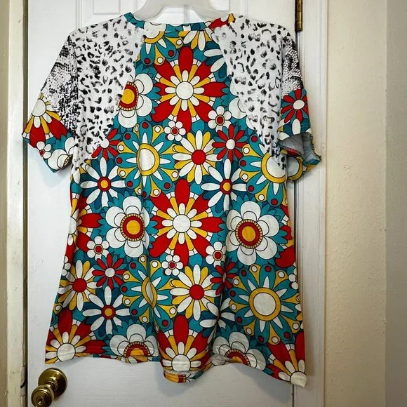 🔵Viwedo Multi color Floral & Animal Print Tunic Top 2Xl - CLEARANCE - Picture 5 of 5